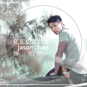 扒开她粉嫩的小缝尿进去微博
