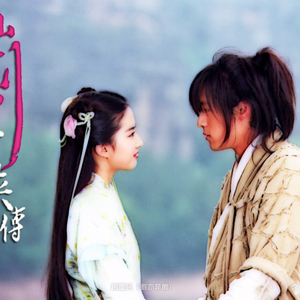 扒开她粉嫩的小缝尿进去微博
